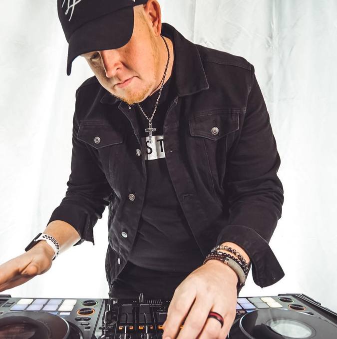 DJ Nate Nelson